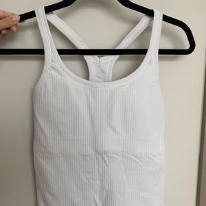 White lululemon tank